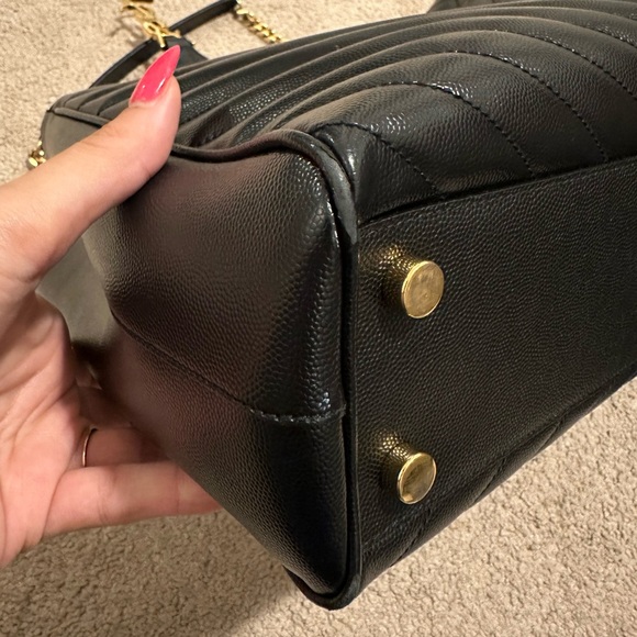 Saint Laurent Tote - Picture 9 of 11